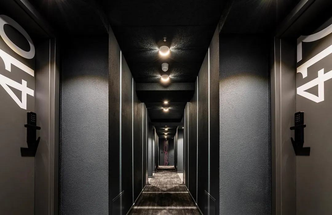 Savoy Hotel-1